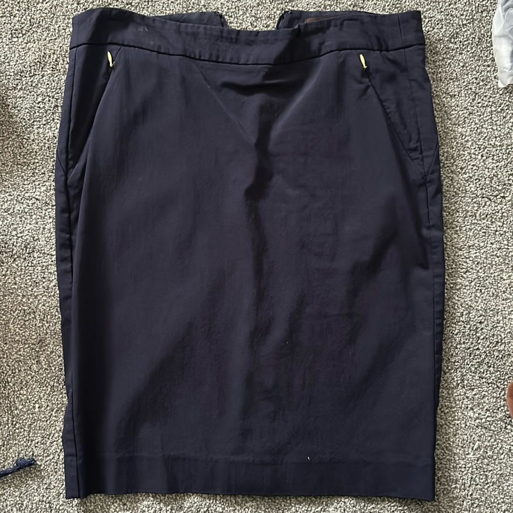 THE LIMITED Navy Exact Stretch Pencil Skirt